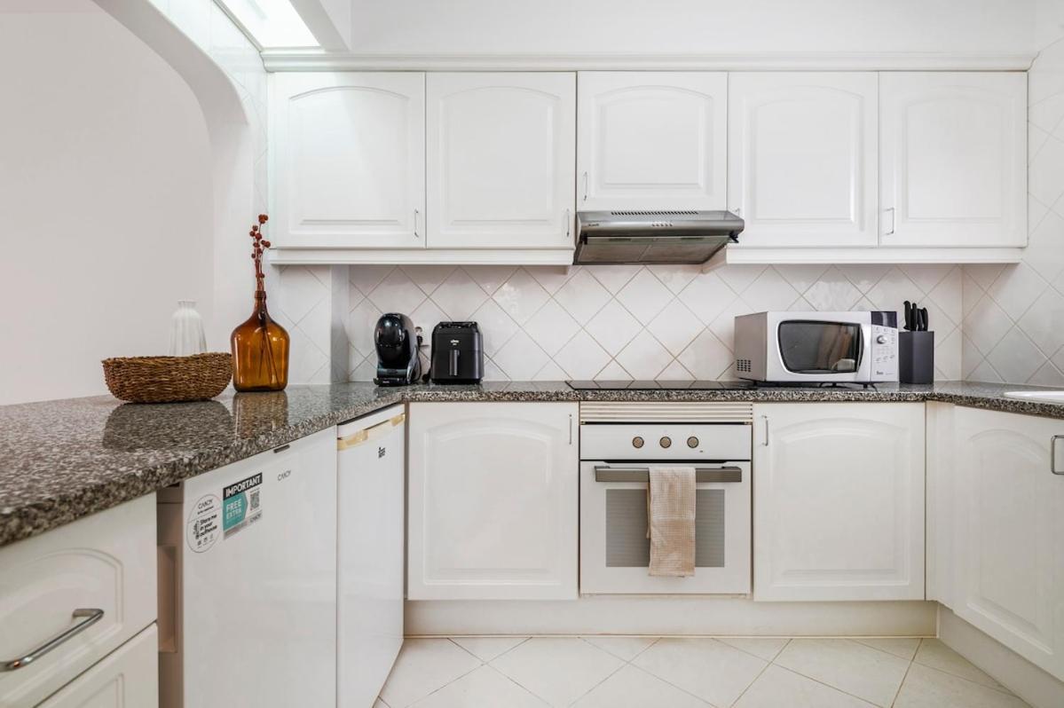 Clube - 2br Pool, Kids Club & Family Fun Apartment Albufeira